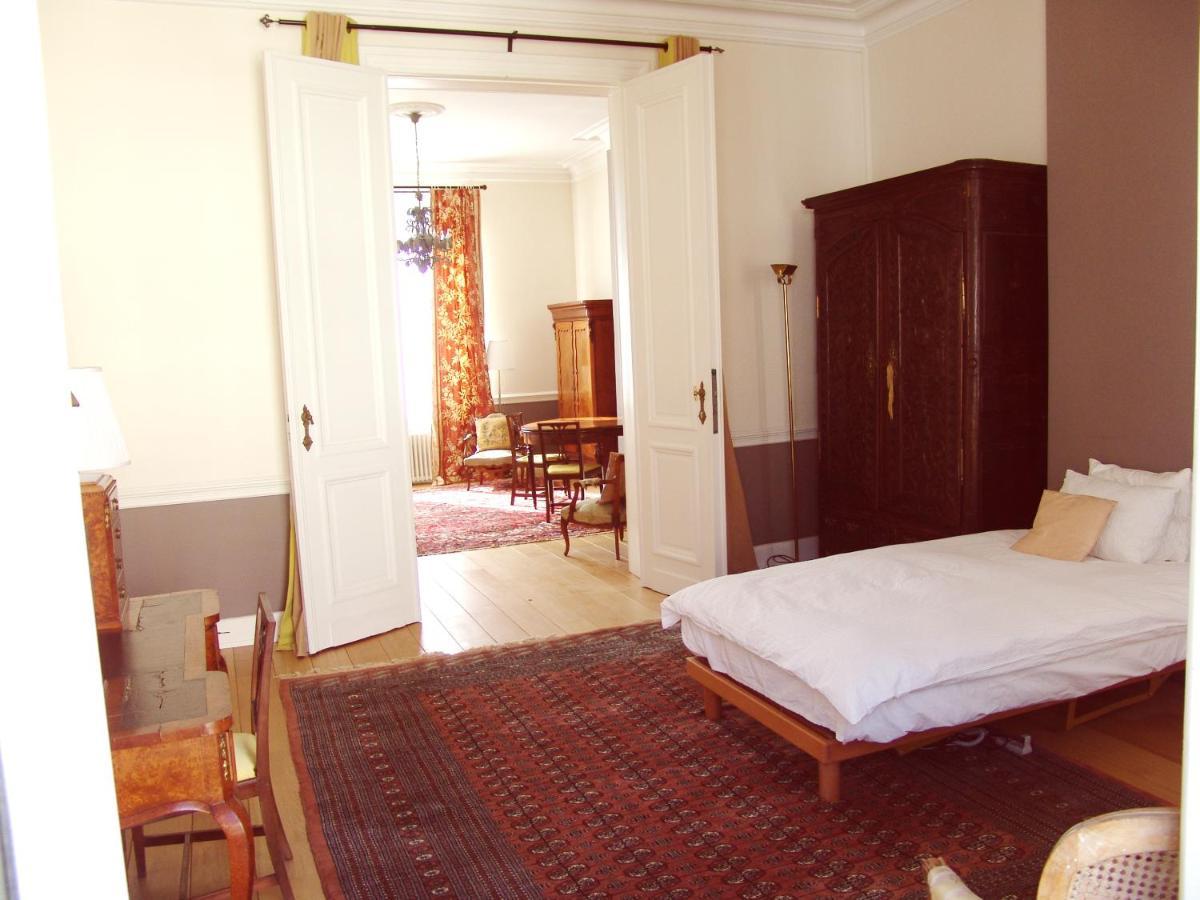 Louise Chatelain Suites Bruxelles Exterior foto