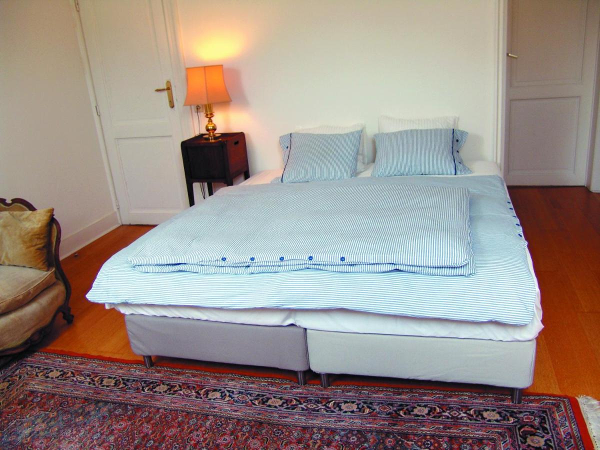 Louise Chatelain Suites Bruxelles Exterior foto